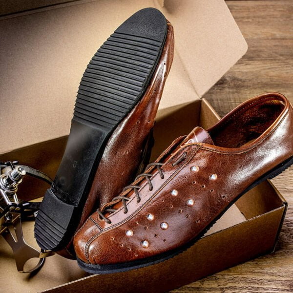 vintage leather cycling shoe